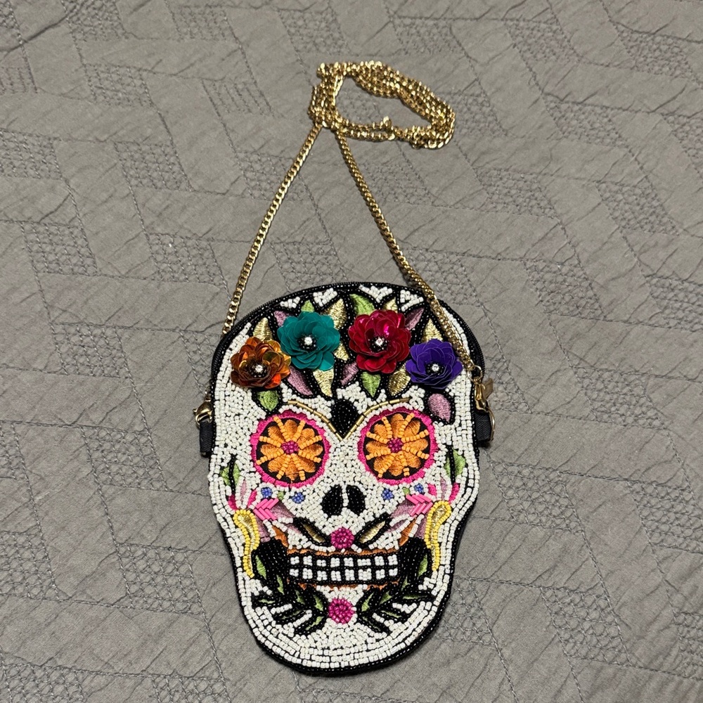 NWOT Sugar Skull Crossbody Bag with Floral Design